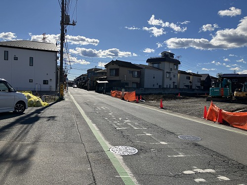 前面道路含む現地写真